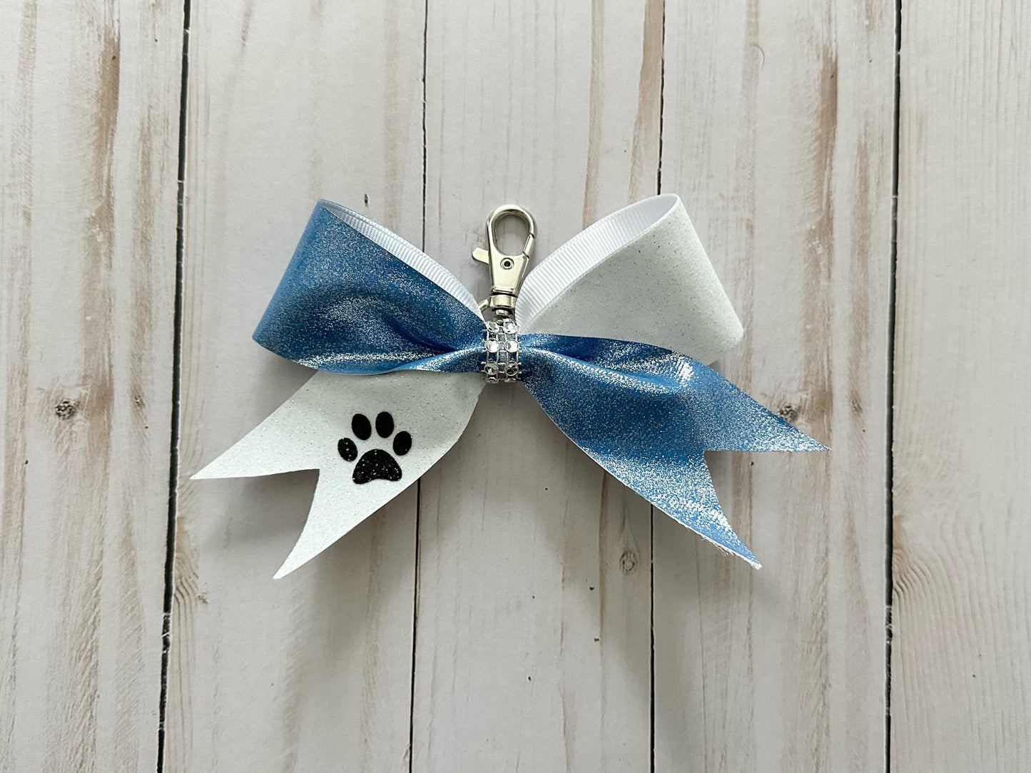 Husky bow bag tag